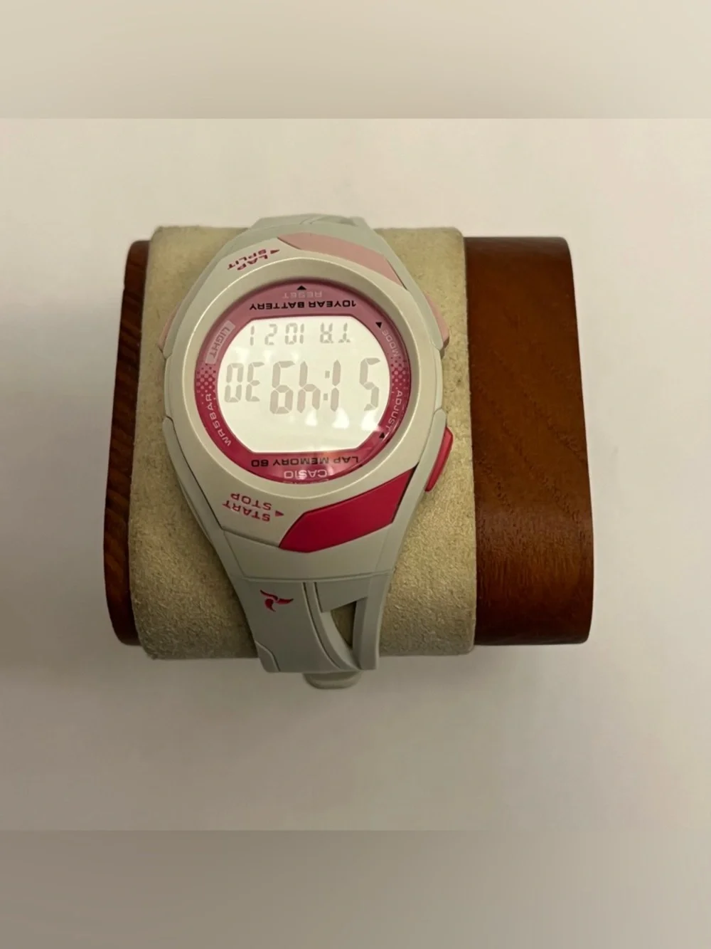 Casio‎ STR300-7, 60-Lap Memory, White Resin Watch, 4 Alarms, Day/Date